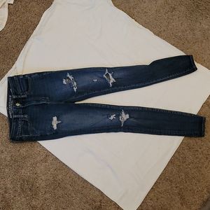 American Eagle women's distressed jeans